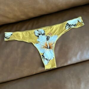 RIPCURL bikini bottom 💛✨